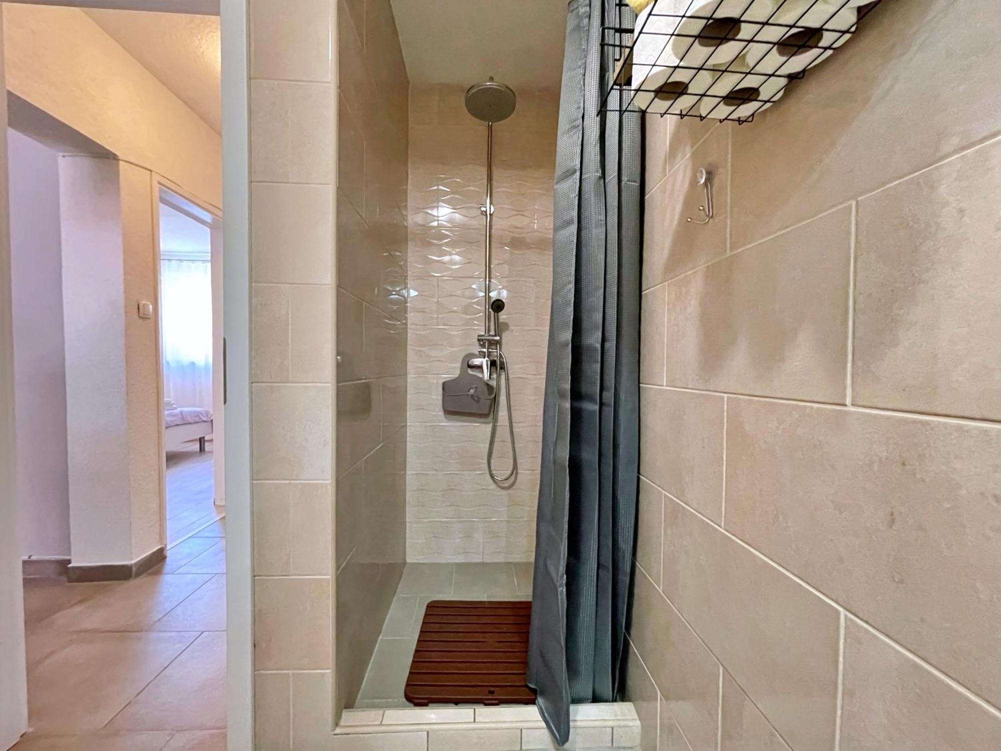 Apartment Butković Šilo Buitenkant foto
